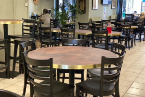 restaurant saint martin de crau-bar arles-hotel alpilles-cuisine maison salon de provence-evenements miramas-restaurant entreprise bouches du rhone